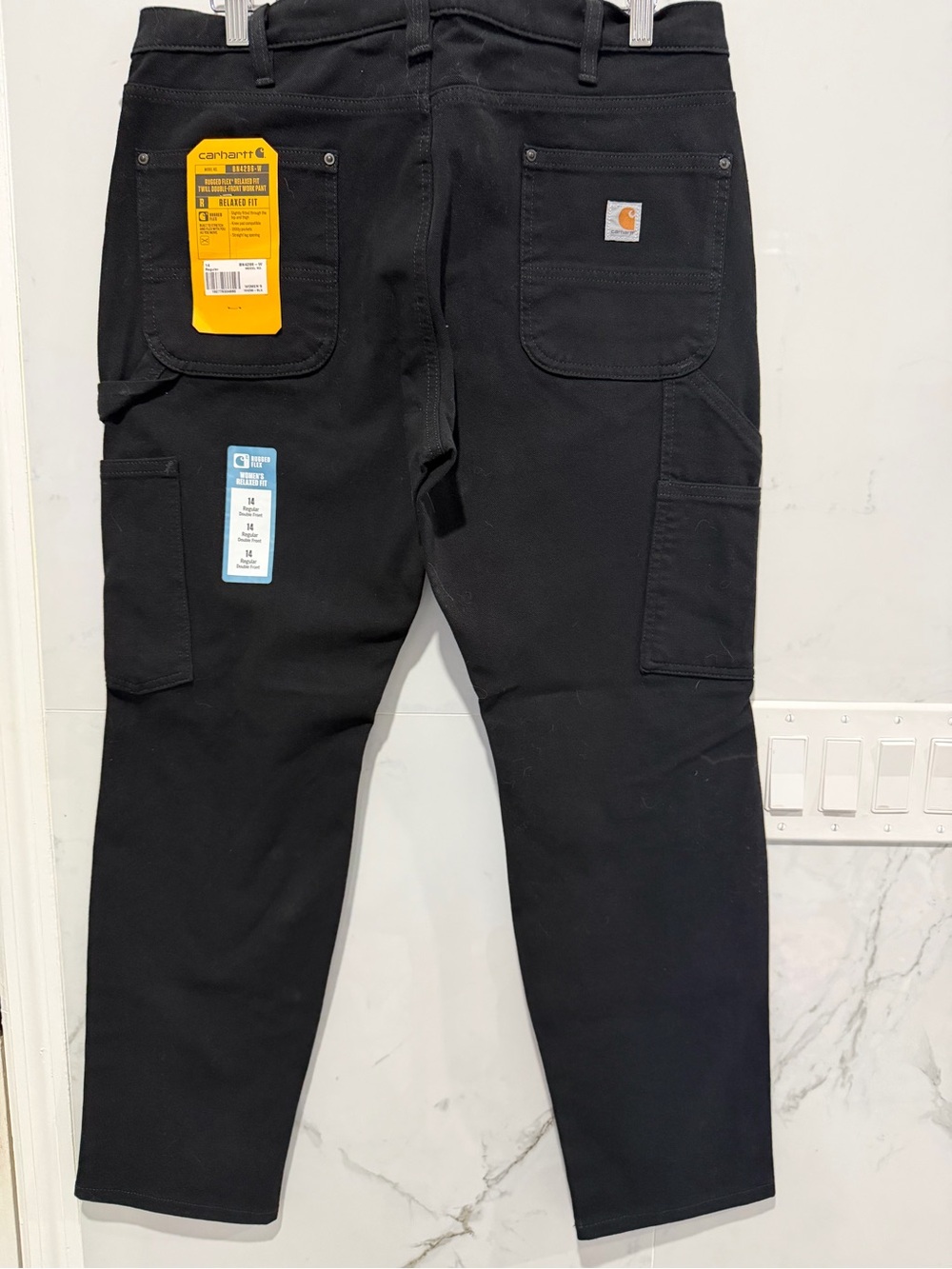 Carhartt women’s Black double front Cargo Pants with Utility Pockets size 14